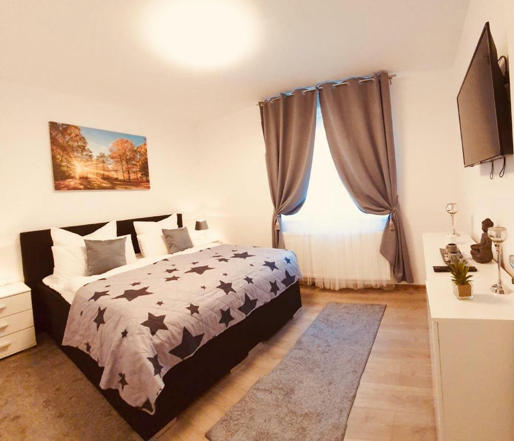 Apartament Comfort Primaverii Rîşnov Екстериор снимка