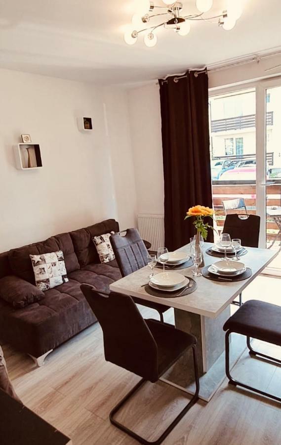 Apartament Comfort Primaverii Rîşnov Екстериор снимка